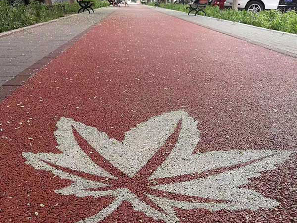 透水地坪：陶瓷顆粒防滑路面供應(yīng)商